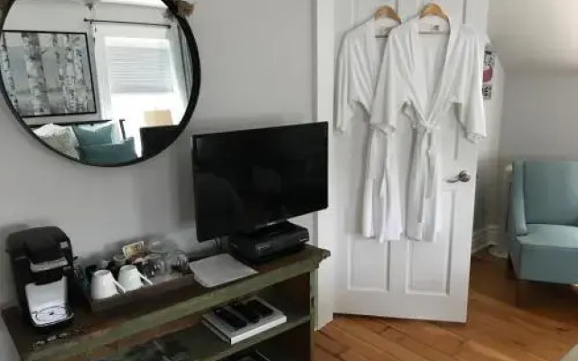 Twin Maples Bed and Breakfast