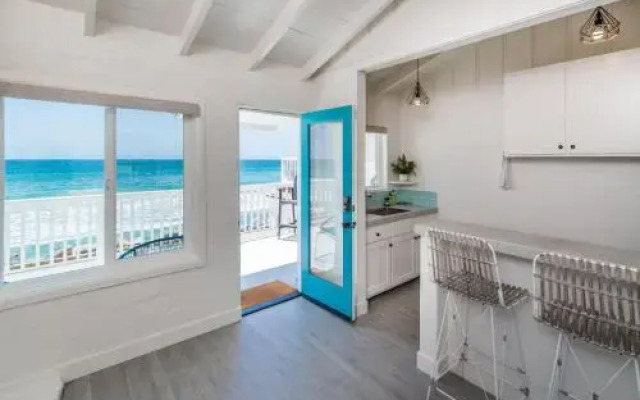 Pacific Villas: Unit 1
