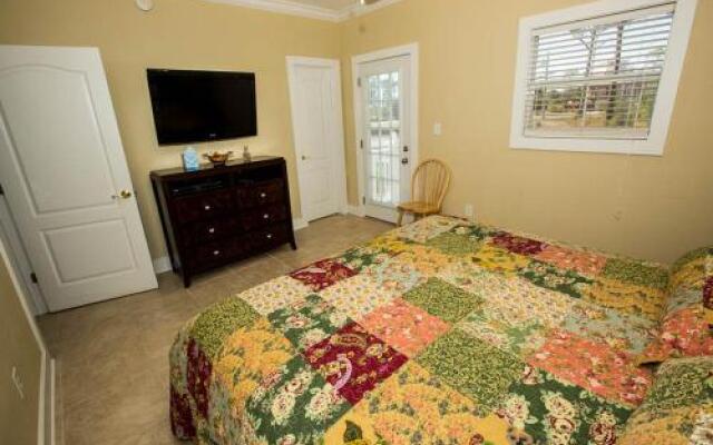 Sea La Vie 2CD - 1 Br Condo