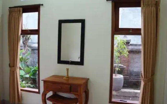 Utari House