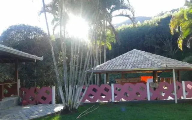 Pousada Camping Lyrimar