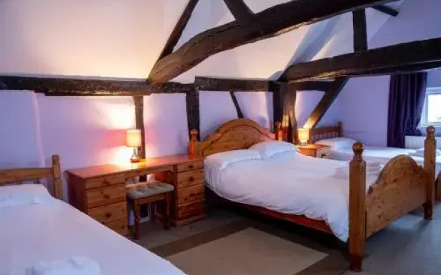 the crown hotel