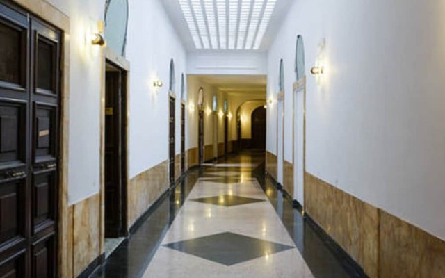 Private Luxury Suite