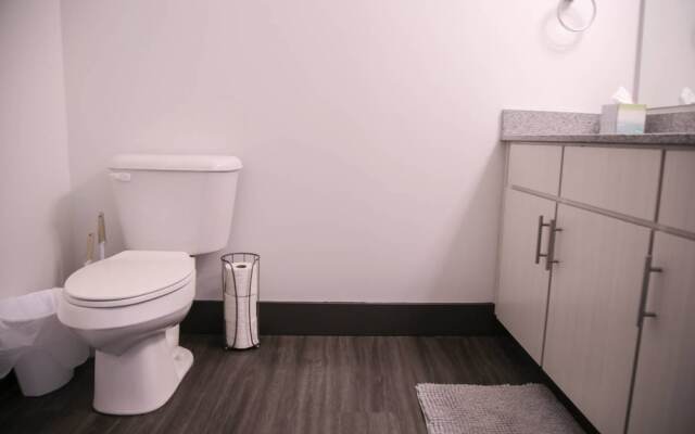 Lockerbie Square 2BR Apt Near Mass Ave