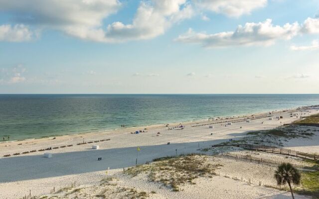 Island Winds West 775