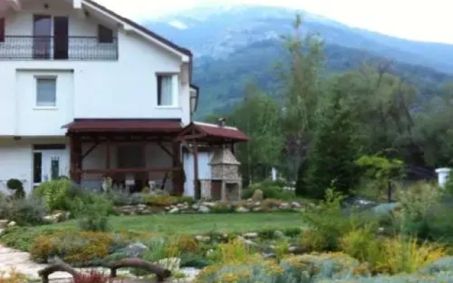 Villa Pajo