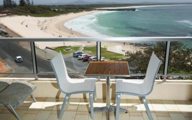 Beachpoint, Unit 501, 28 North Street