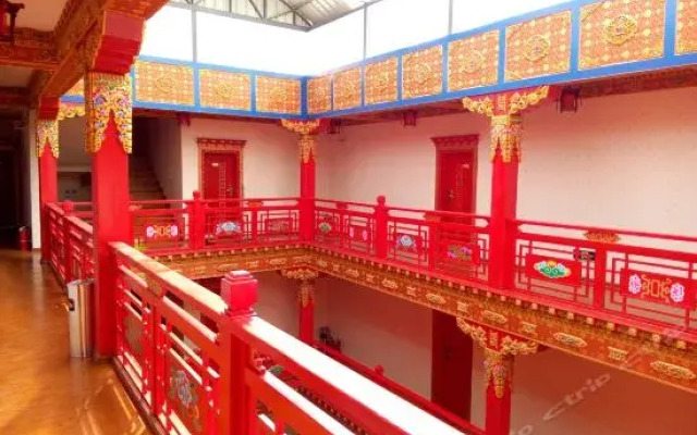 Shangri-La Gu Yue Boutique Guesthouse