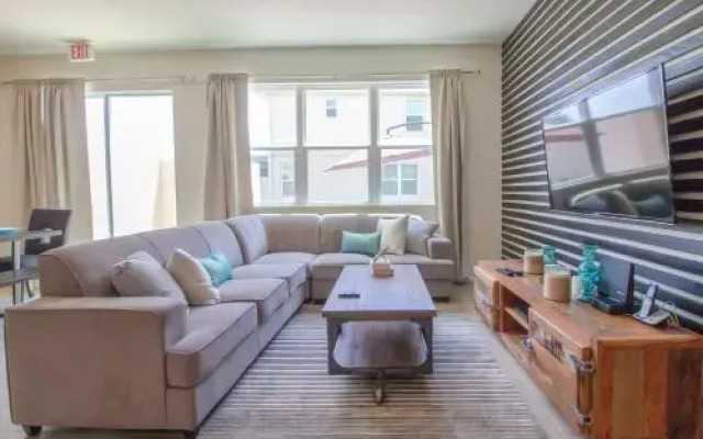 ACO Townhome Compass Bay (1602)