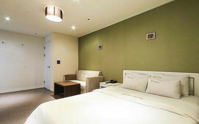 Gwangmyeong J Motel