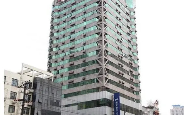 Love Hotel