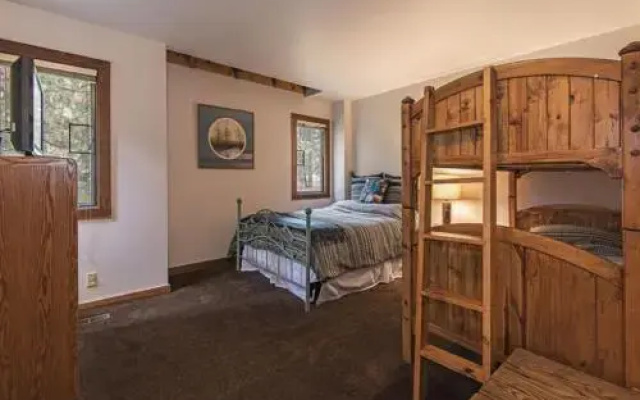 Wildflower 46 - 2 Br condo by RedAwning