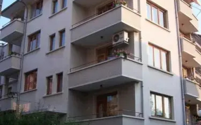 Guest House Kostandara