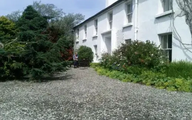 Crocnaraw Country House