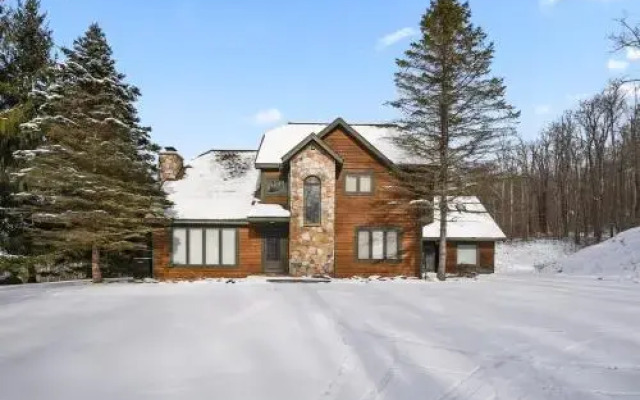 Harmony Woods - 5 Br Home