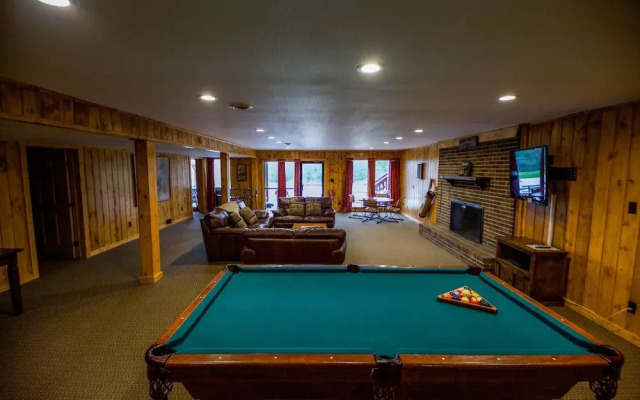 Grande Butte Lodge - Hocking Hills