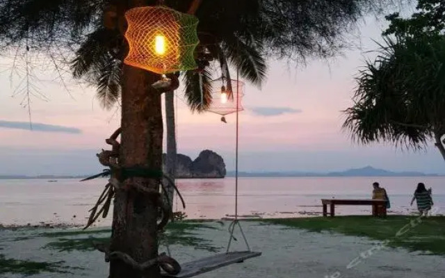 Koh Ngai KaiMuk Thong Resort