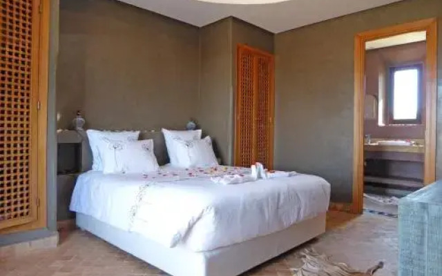 Villa Blanche - Samanah Golf Country Club