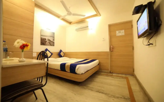 Maple Tree Hotel