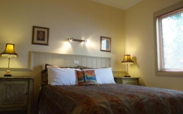 Autumn Affair Cottage 6