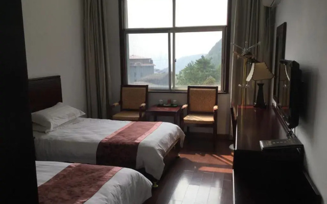 Yujing Hotel