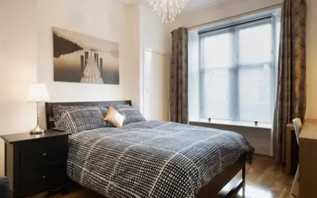 Fraser Apartment
