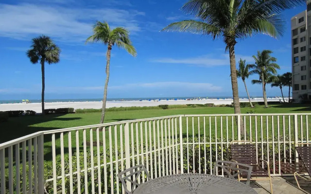 Sandarac #410B by RedAwning