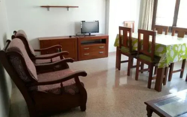 Sadurni Apartaments