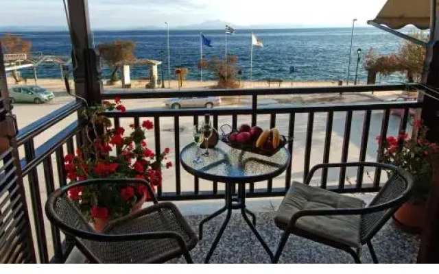 Hotel Platanidia