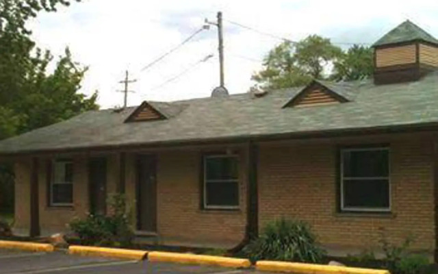 Evergreen Motel