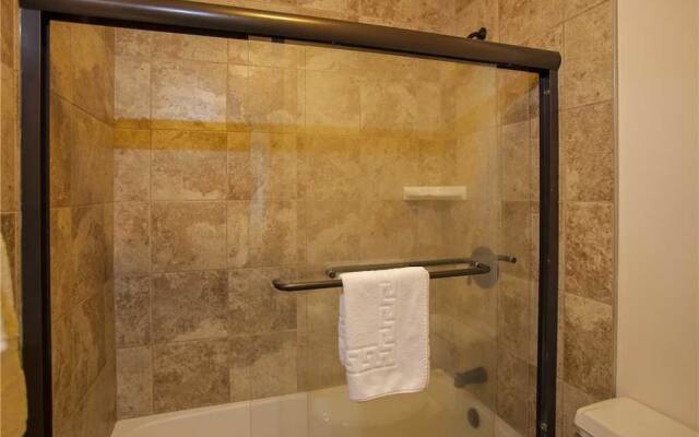 Kauhale Makai 209 - 2 Br Condo