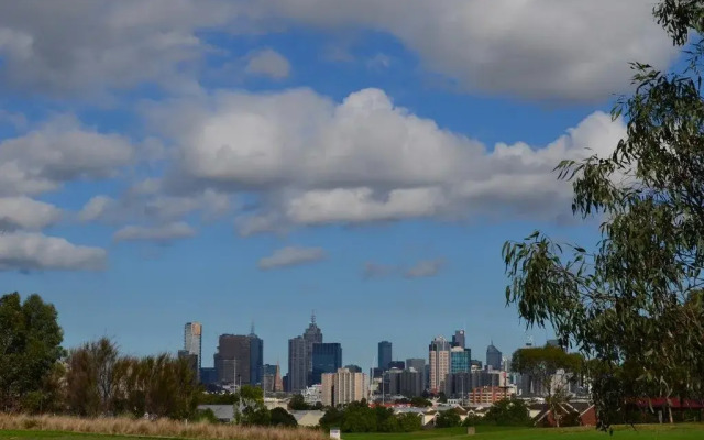 ParkSide Stay Clifton Hill