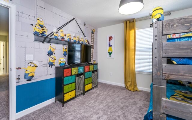 1666 Moonvalley Drive