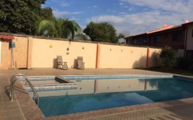 Ailanto San Jose B&B