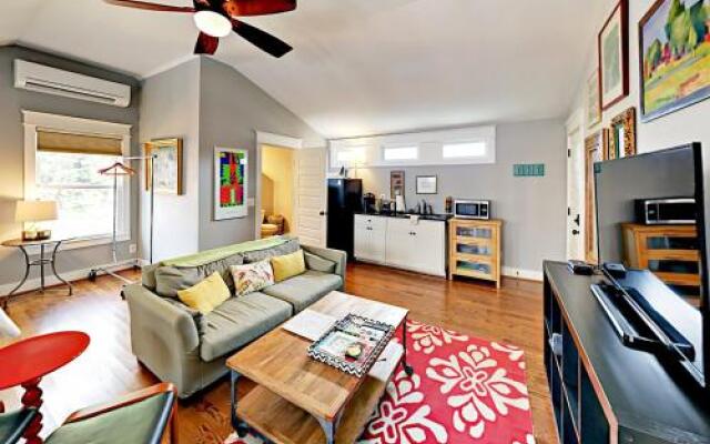 Hip Nashville Studio by RedAwning