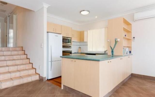 Sandy Point Road, 117A, Sandy Point Luxury