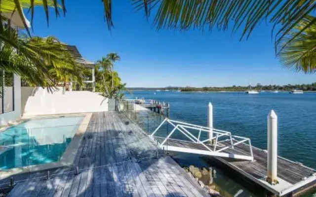 38 Noosa Parade - Absolute Waterfront Property