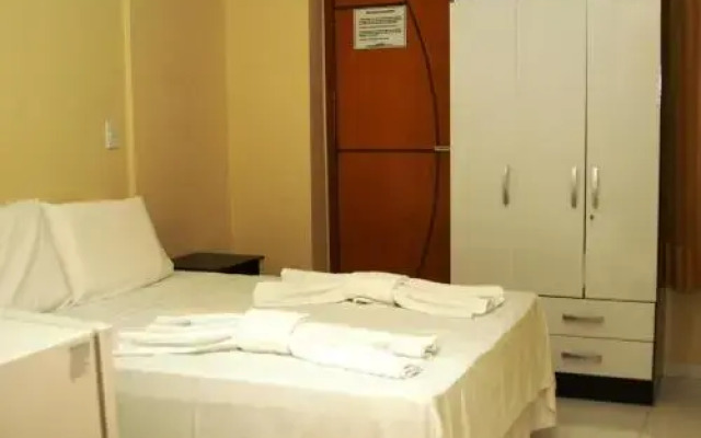 Hotel Columbia