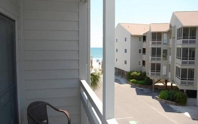 Pelican's Landing 208 - 3 Br Condo