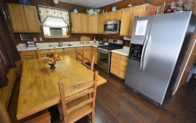 Ruidoso River Park - 2 Br condo by RedAwning