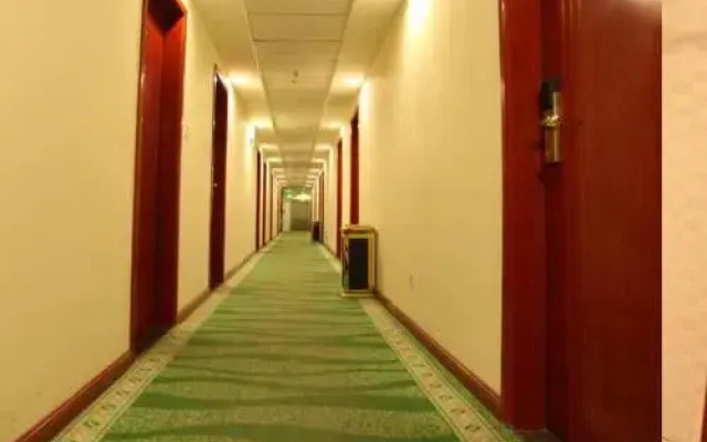 GreenTree Inn Gansu Tianshuilantiancheng Square Hotel