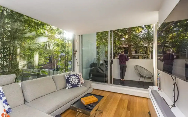 Two Storey Lux Apartment Near CBD