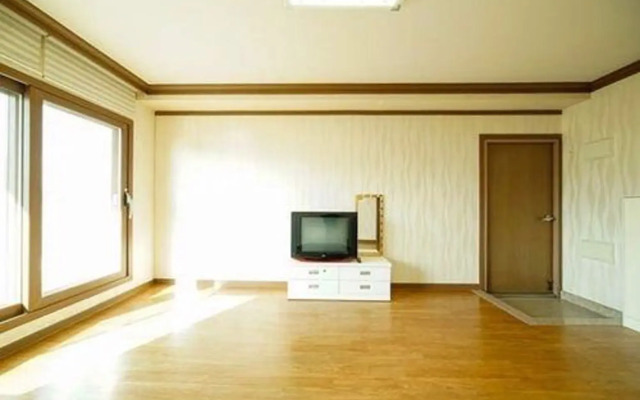 Daebudobeach Pension