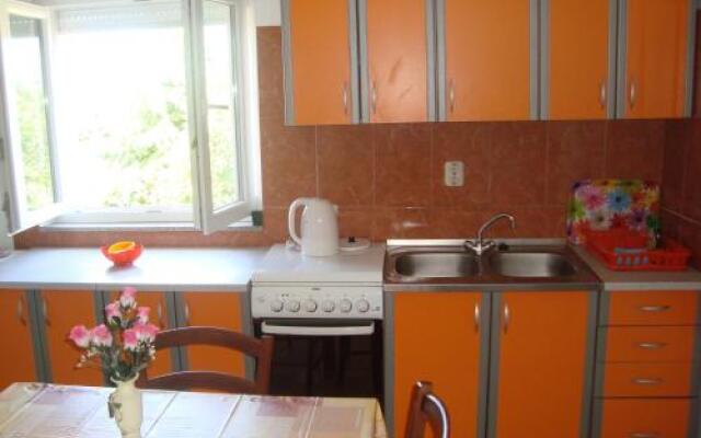 Apartments And Rooms Antonio