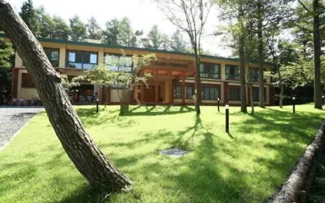 Pet to Tomaru Umibe No Hotel Caro Foresta