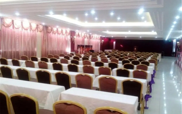 Jiaonan Yanjun Hotel - Qingdao