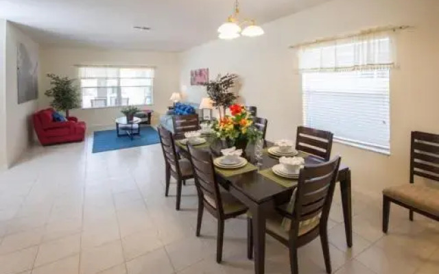 Adriaan's West Haven Villa