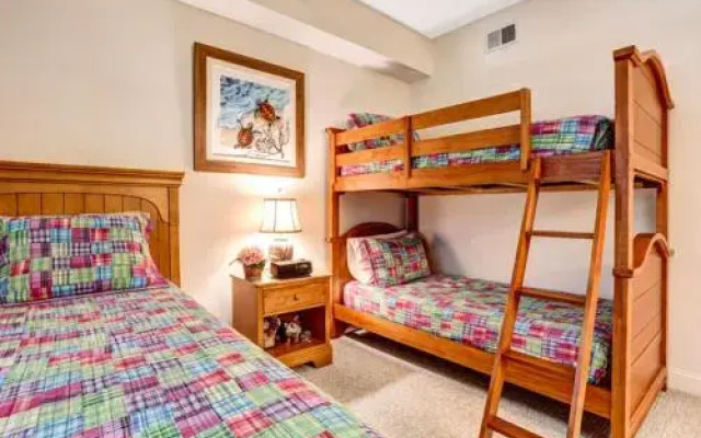 Ocean Place Condo with Direct Access to the Beach by RedAwning