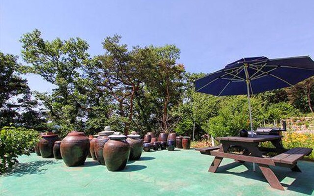 Ganghwadosook Sook Pension