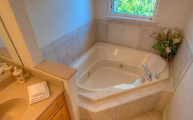 Bradenton Beach Club 245 Apartment 3